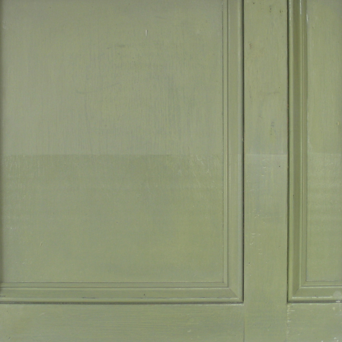 green aged panels