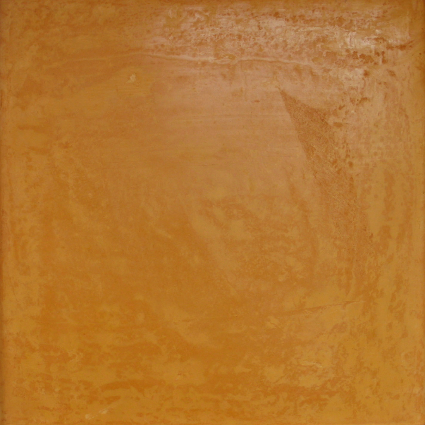 orange polished (clay pot)